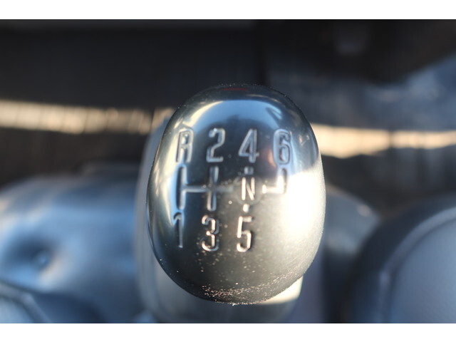 いすゞエルフパッカー車（塵芥車）小型（2t・3t）[写真33]