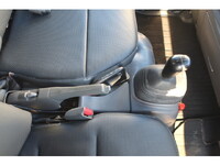 いすゞエルフパッカー車（塵芥車）小型（2t・3t）[写真37]