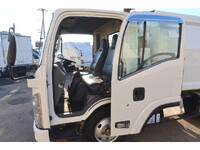 いすゞエルフパッカー車（塵芥車）小型（2t・3t）[写真38]