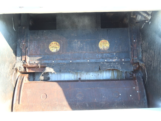 トヨタトヨエースパッカー車（塵芥車）小型（2t・3t）[写真13]