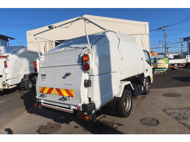 トヨタトヨエースパッカー車（塵芥車）小型（2t・3t）[写真02]
