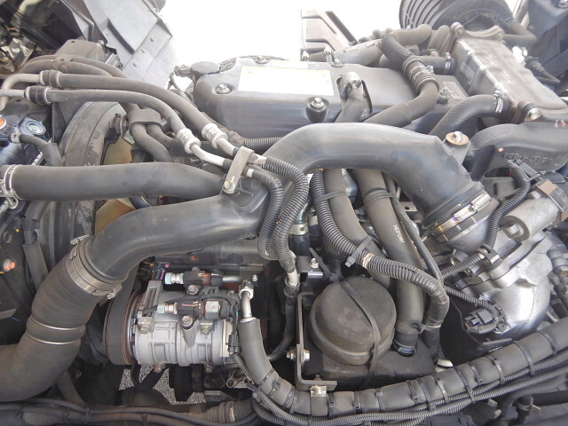 いすゞフォワード冷凍車（冷蔵車）増トン（6t・8t）[写真16]