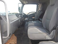 いすゞフォワード冷凍車（冷蔵車）増トン（6t・8t）[写真20]