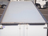 いすゞフォワード冷凍車（冷蔵車）増トン（6t・8t）[写真08]