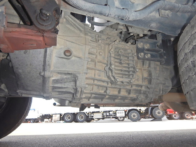 いすゞフォワード冷凍車（冷蔵車）増トン（6t・8t）[写真08]