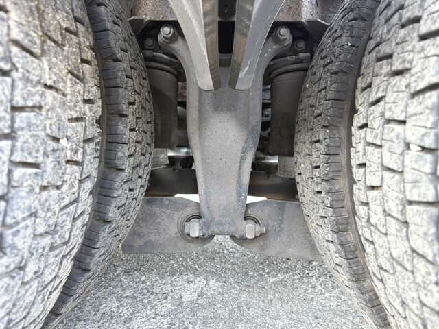 いすゞギガトレーラーヘッド（トラクターヘッド）大型（10t）[写真15]