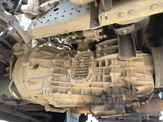 いすゞフォワード冷凍車（冷蔵車）中型（4t）[写真20]