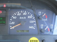 いすゞギガアルミウイング大型（10t）[写真32]