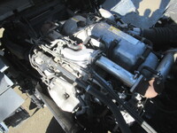 いすゞギガアルミウイング大型（10t）[写真37]