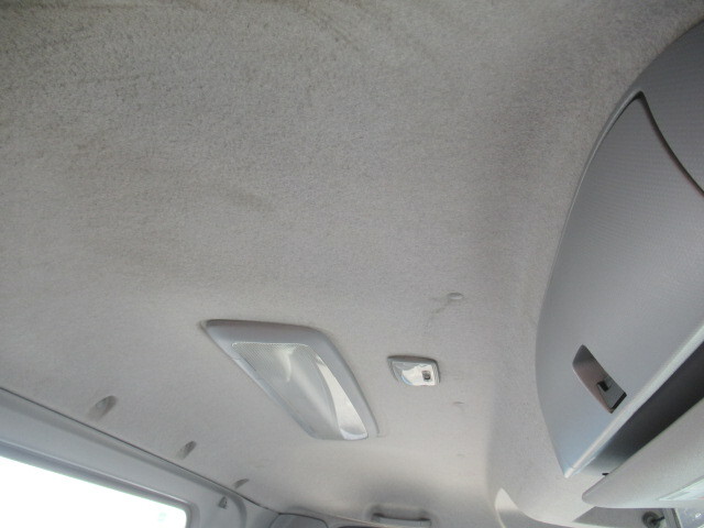 いすゞフォワード冷凍車（冷蔵車）中型（4t）[写真29]