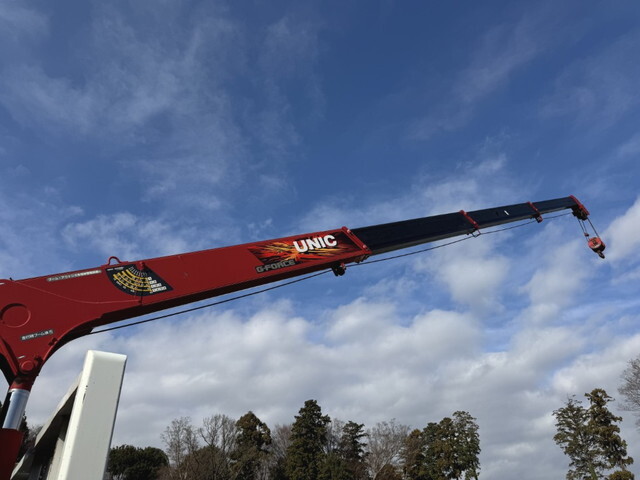 いすゞフォワードクレーン4段中型（4t）[写真13]