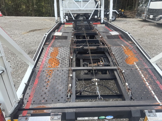 三菱ふそうキャンターキャリアカー小型（2t・3t）[写真11]