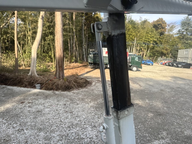 三菱ふそうキャンターキャリアカー小型（2t・3t）[写真17]