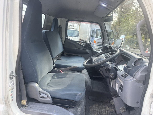 三菱ふそうキャンターキャリアカー小型（2t・3t）[写真20]