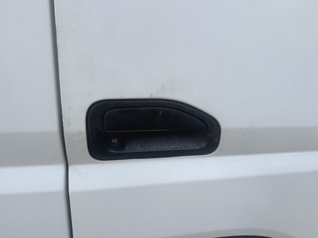 三菱ふそうキャンターキャリアカー小型（2t・3t）[写真38]