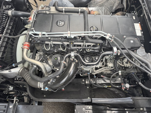 三菱ふそうスーパーグレート深ダンプ（土砂禁ダンプ）大型（10t）[写真34]