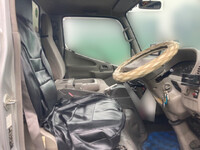 トヨタダイナパネルバン小型（2t・3t）[写真28]