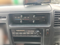 トヨタトヨエース幌車小型（2t・3t）[写真26]