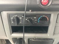 日産その他の車種幌車小型（2t・3t）[写真28]