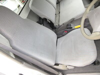 日野デュトロ平ボディ小型（2t・3t）[写真20]