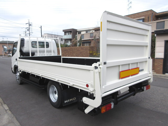 日野デュトロ平ボディ小型（2t・3t）[写真02]