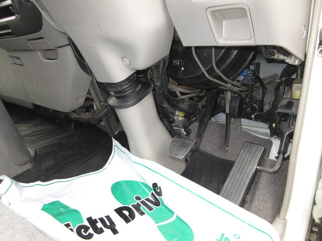 日野デュトロ平ボディ小型（2t・3t）[写真24]