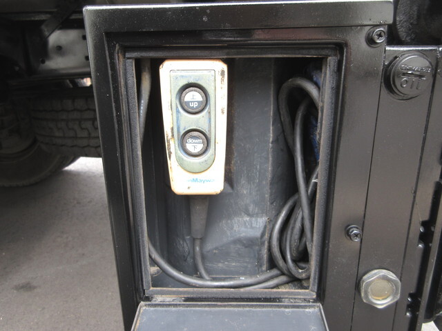 日野デュトロ平ボディ小型（2t・3t）[写真40]