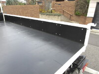 日野デュトロ平ボディ小型（2t・3t）[写真09]