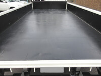 日野デュトロ平ボディ小型（2t・3t）[写真10]