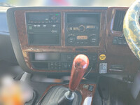 いすゞギガセルフクレーン4段大型（10t）[写真35]