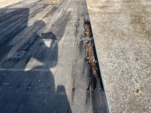 いすゞギガセルフクレーン4段大型（10t）[写真38]