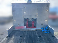 いすゞギガセルフクレーン4段大型（10t）[写真10]