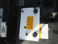 UDトラックスクオン道路作業車大型（10t）[写真36]