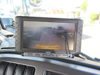 UDトラックスクオン道路作業車大型（10t）[写真38]