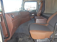 日野プロフィアアルミブロック大型（10t）[写真22]