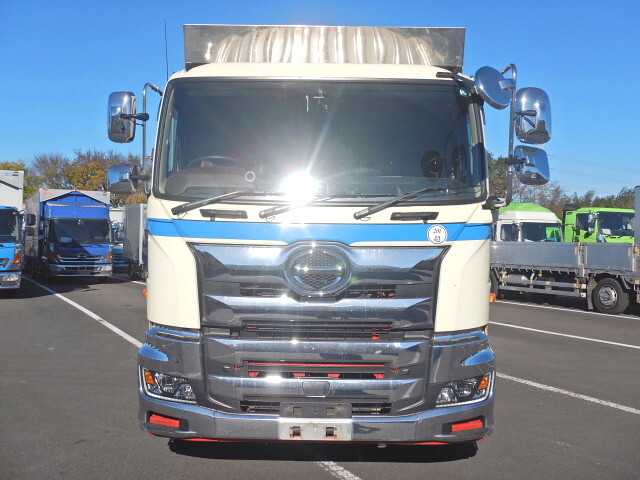 日野プロフィアアルミブロック大型（10t）[写真03]