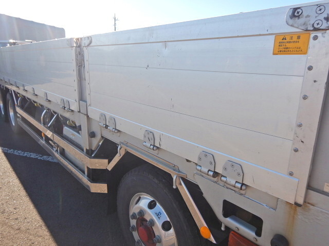 日野プロフィアアルミブロック大型（10t）[写真32]