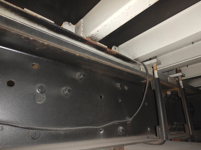 UDトラックスクオンアルミウイング大型（10t）[写真10]