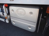 UDトラックスクオンアルミウイング大型（10t）[写真14]