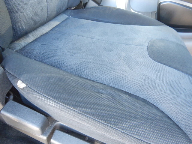 UDトラックスクオンアルミウイング大型（10t）[写真23]