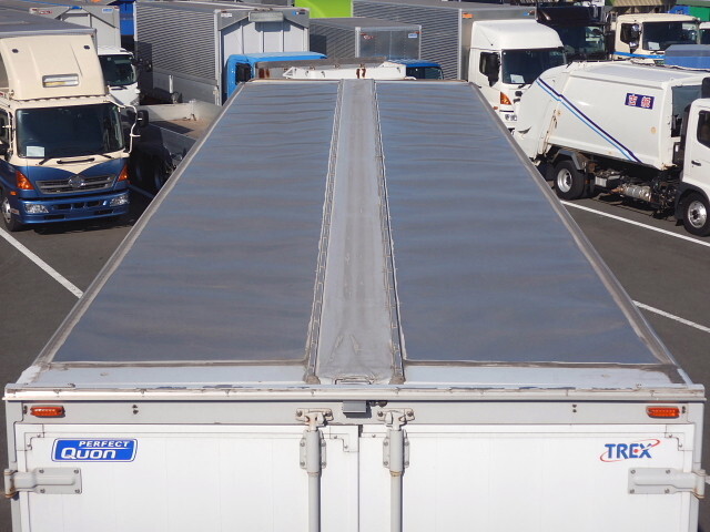 UDトラックスクオンアルミウイング大型（10t）[写真06]