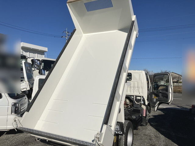 日野デュトロダンプ小型（2t・3t）[写真16]