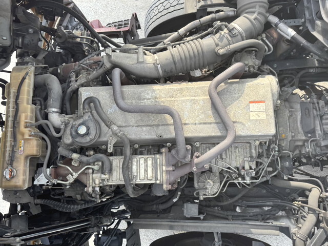 日野プロフィア冷凍車（冷蔵車）大型（10t）[写真16]