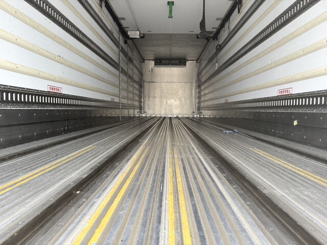 日野プロフィア冷凍車（冷蔵車）大型（10t）[写真23]