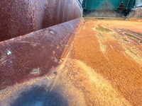 いすゞギガダンプ大型（10t）[写真11]