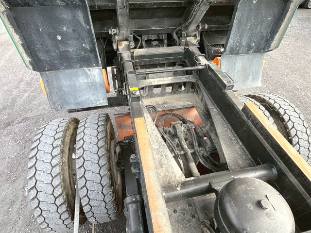 いすゞギガダンプ大型（10t）[写真29]