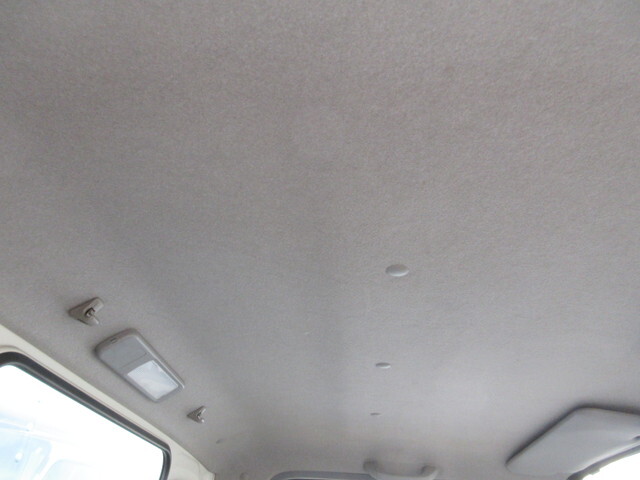 日野デュトロアルミバン小型（2t・3t）[写真11]