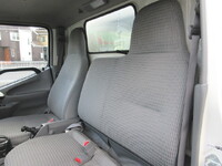 日野デュトロアルミバン小型（2t・3t）[写真20]