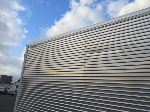 日野デュトロアルミバン小型（2t・3t）[写真26]