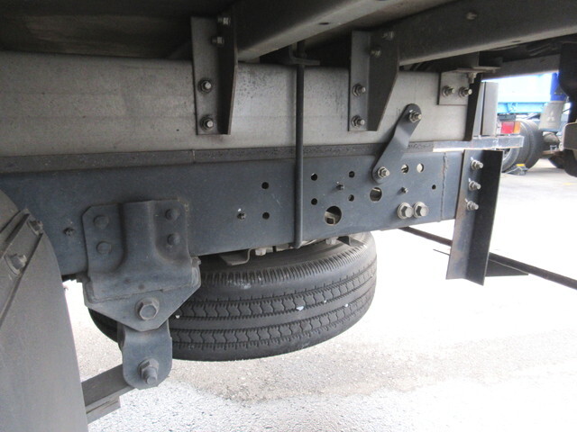 日野デュトロアルミバン小型（2t・3t）[写真08]